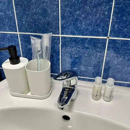 Schone 2 Zimmer-wohnung In Nah Von Koln!