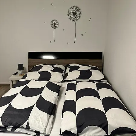 شقة Schone 2 Zimmer-wohnung In Nah Von Koln!